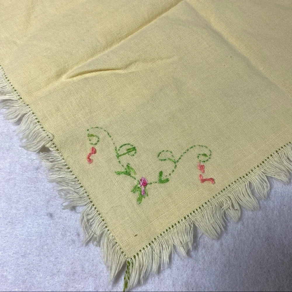 Vintage Embroidered Frayed Floral Napkin Handkerchief Doilies Vintage Yellow